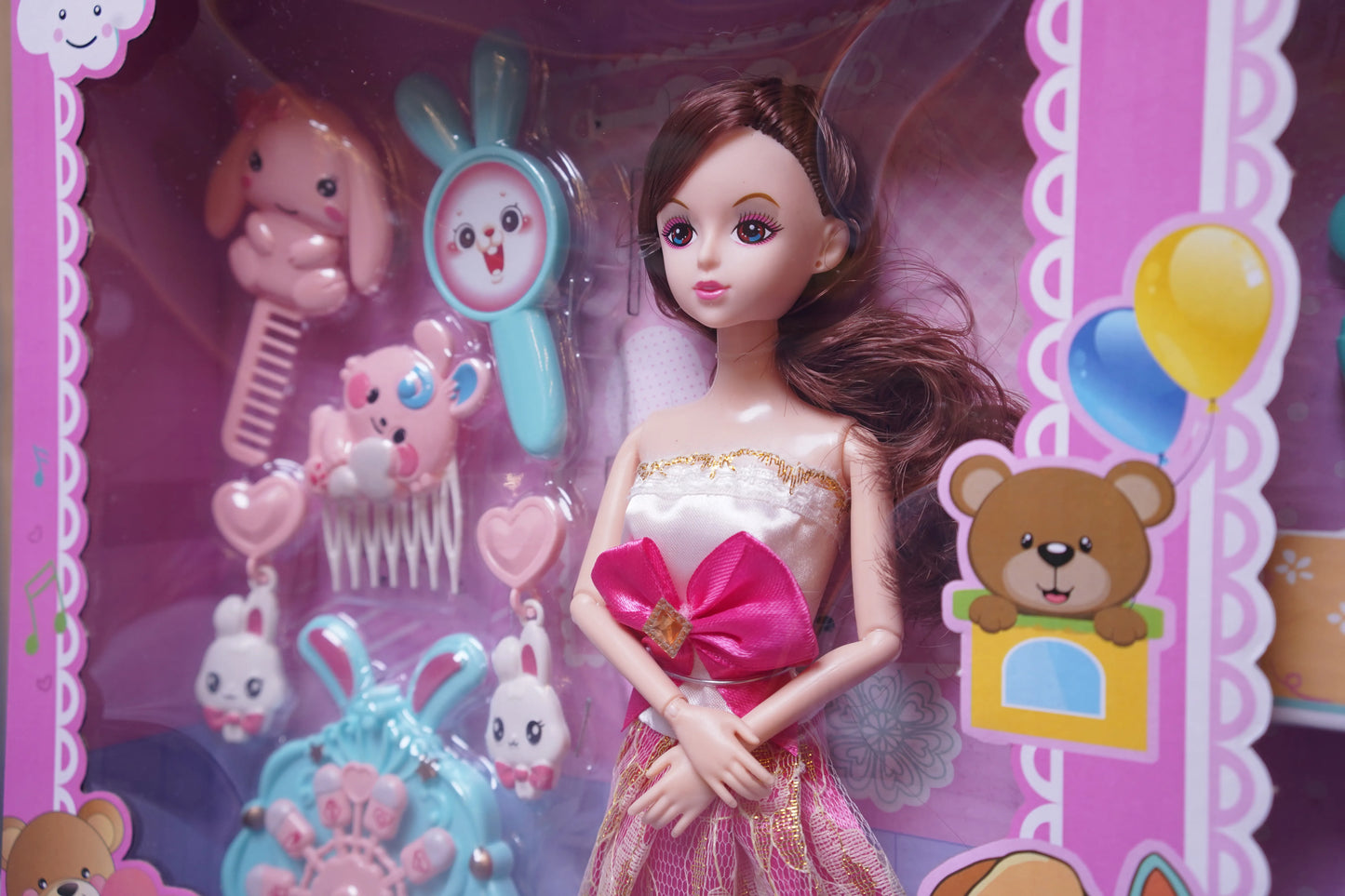 Elegan doll
